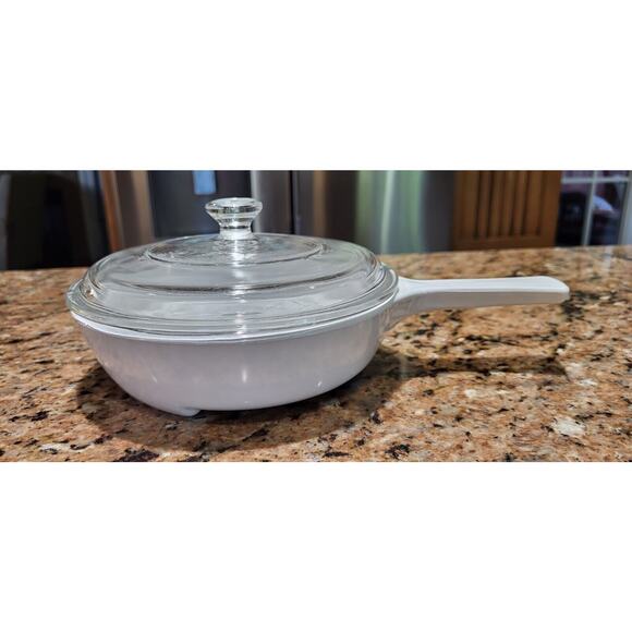Corning Ware MW-83-B Microwave Browning Dish Skillet Pan W/Pyrex Lid Solid White - Picture 2 of 15